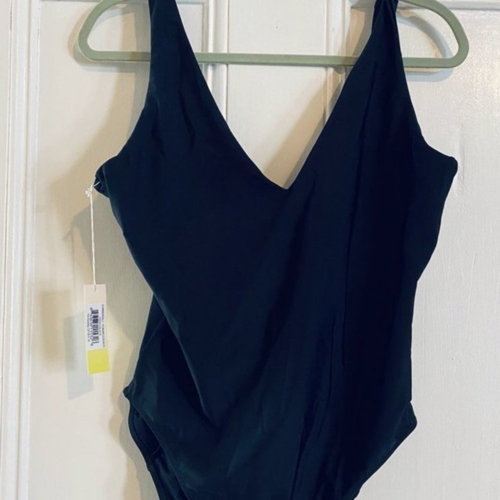Summersalt Original Backflip Size 14 New!